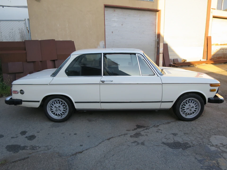 1974 BMW 2002 - Image 17 of 31