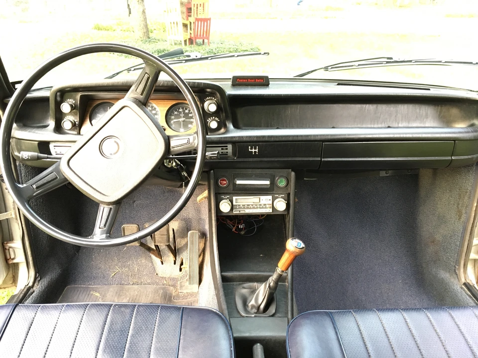 1974 BMW 2002 - Image 25 of 31