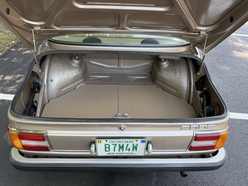 1974 BMW 2002 - Image 15 of 16