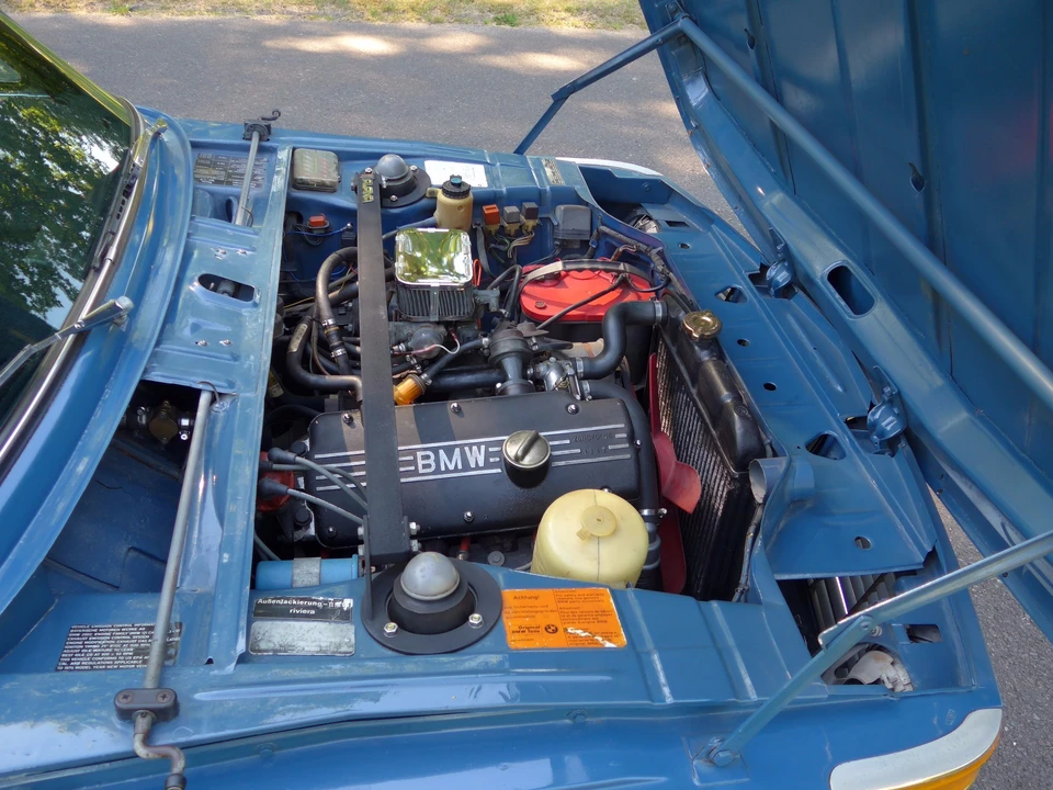 1974 BMW 2002 - Image 17 of 31
