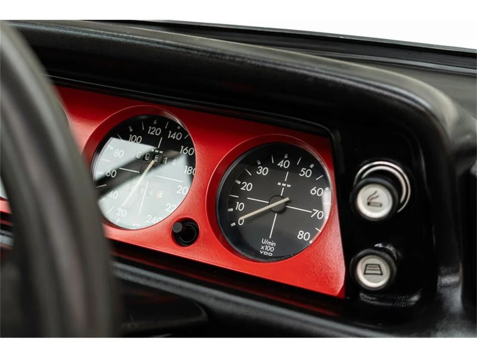 1974 BMW 2002 - Image 24 of 31
