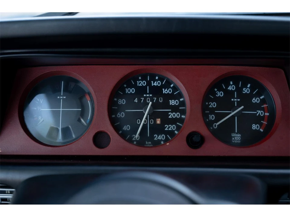1974 BMW 2002 - Image 8 of 11