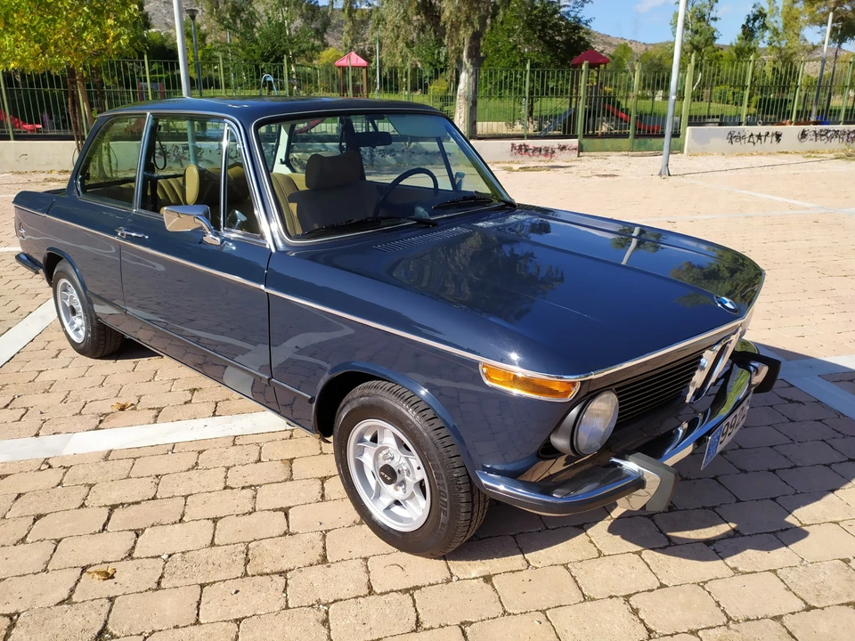1974 BMW 2002 - Image 13 of 31