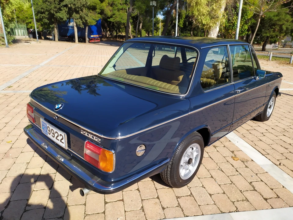 1974 BMW 2002 - Image 8 of 31