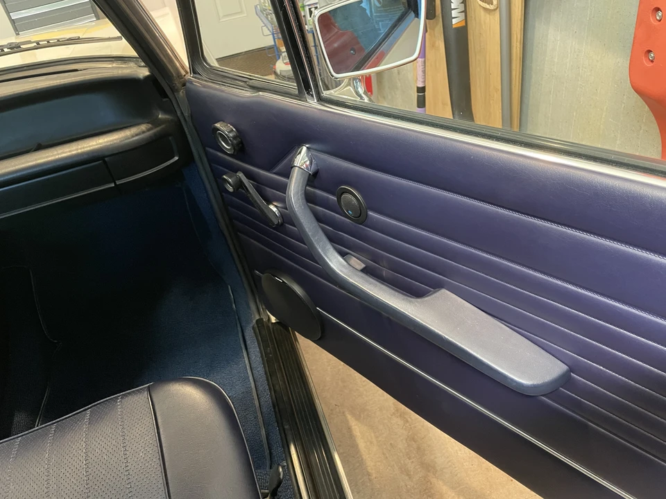 1974 BMW 2002 - Image 9 of 14