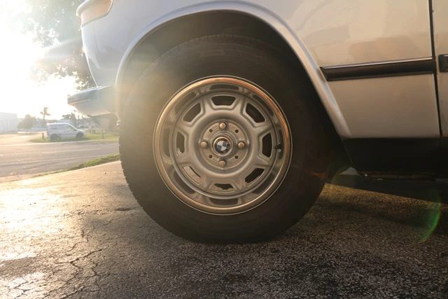 1974 BMW 2002 - Image 18 of 31