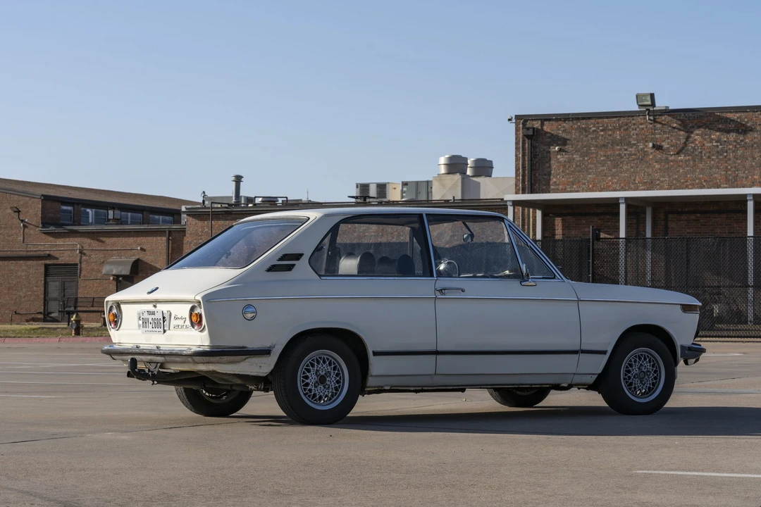 1974 BMW 2002 - Image 21 of 31