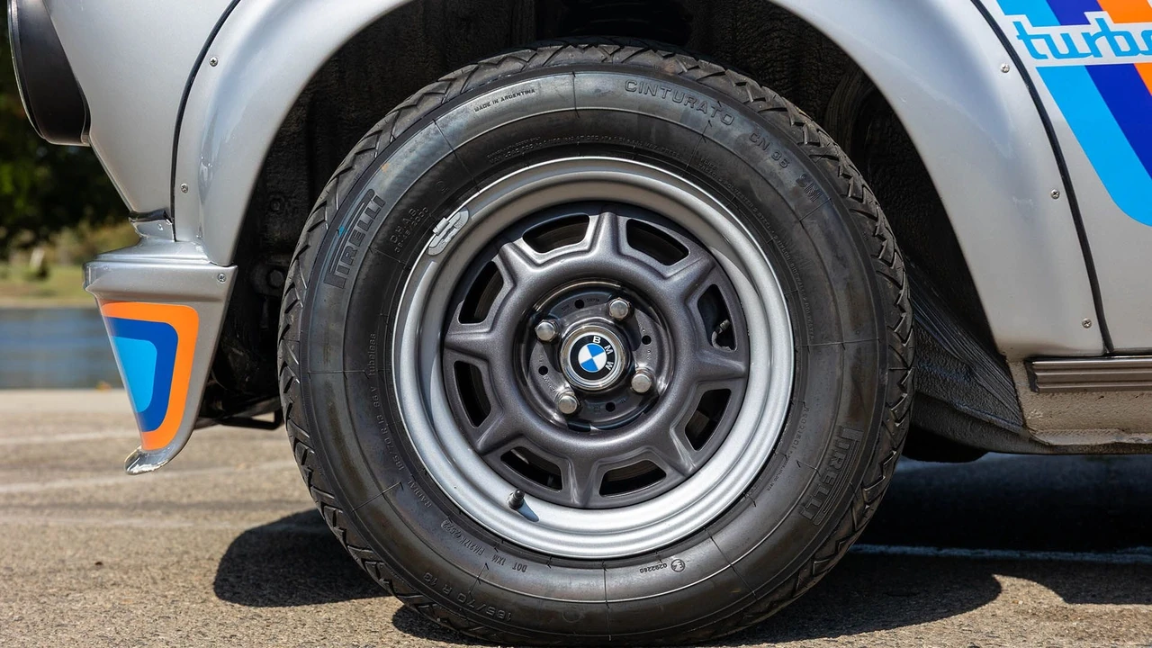 1974 BMW 2002 Turbo - Image 30 of 31