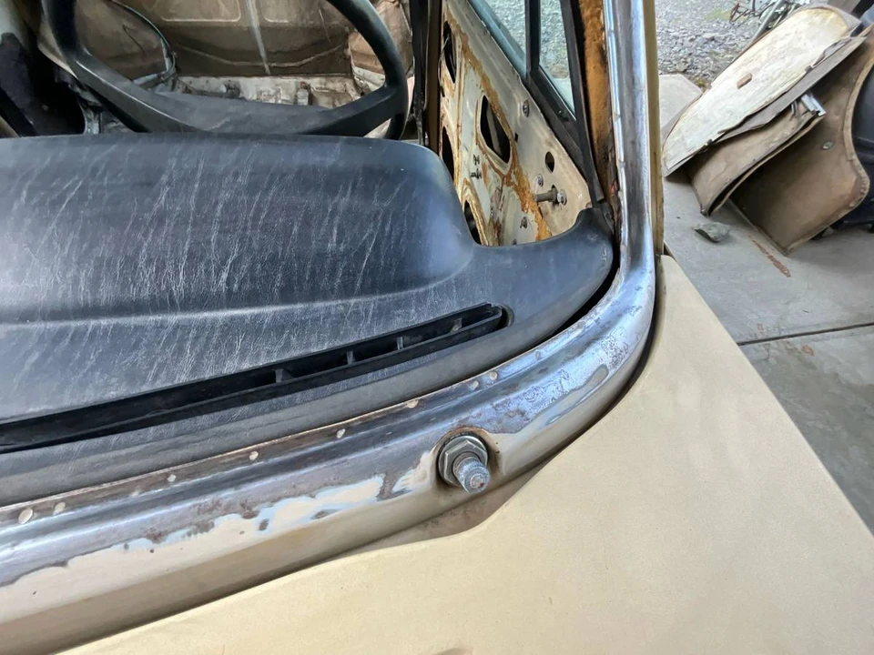 1974 BMW 2002 - Image 16 of 19