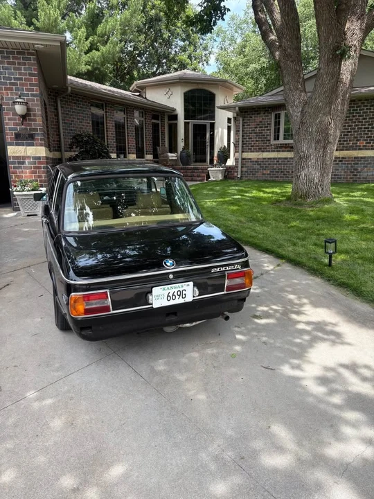 1974 BMW 2002 - Image 2 of 9
