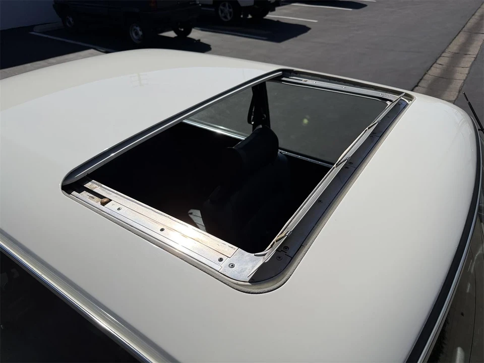 1974 BMW 2002tii - Image 13 of 19