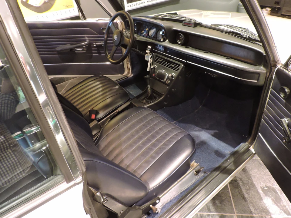 1974 BMW 2002tii - Image 30 of 31