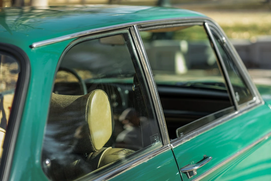 1974 BMW 2002tii - Image 30 of 31
