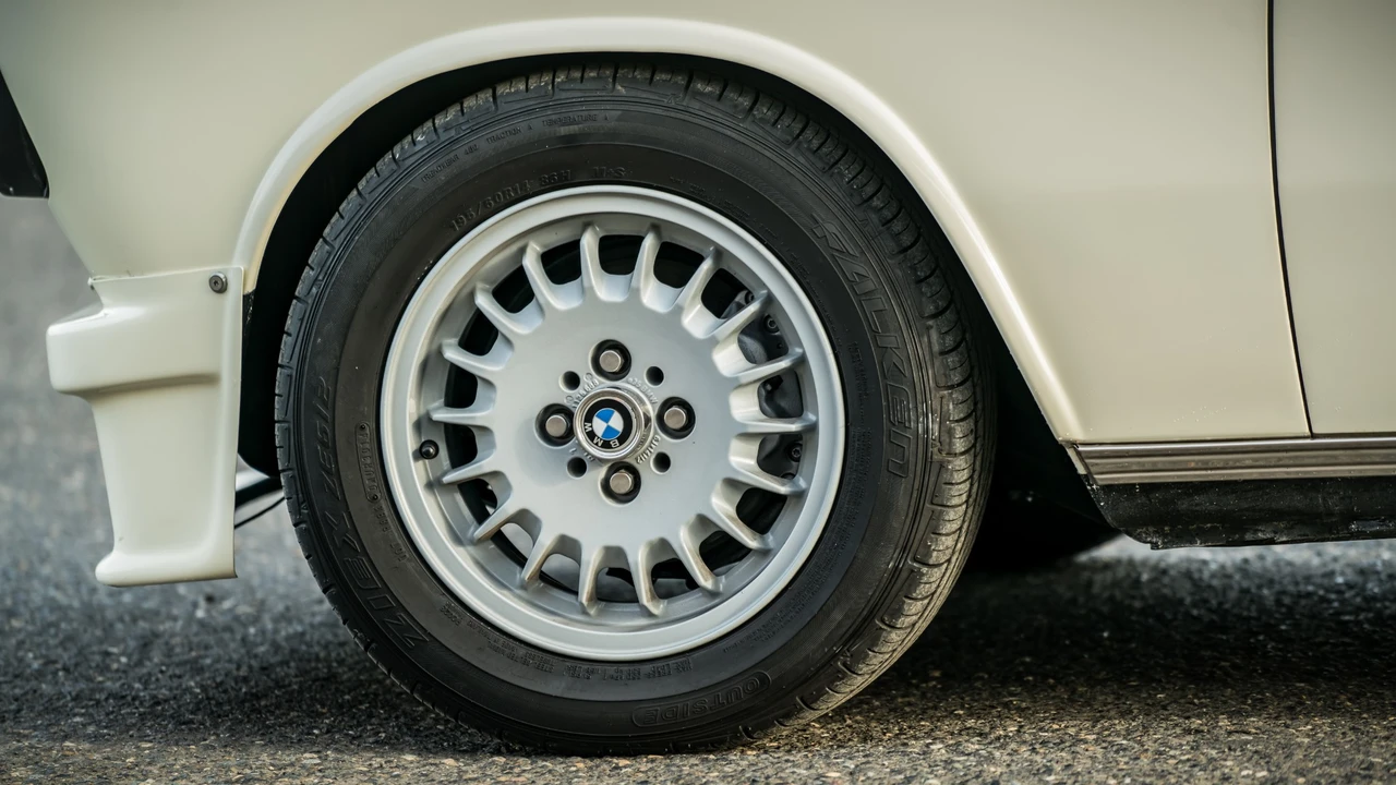 1974 BMW 2002tii - Image 26 of 31