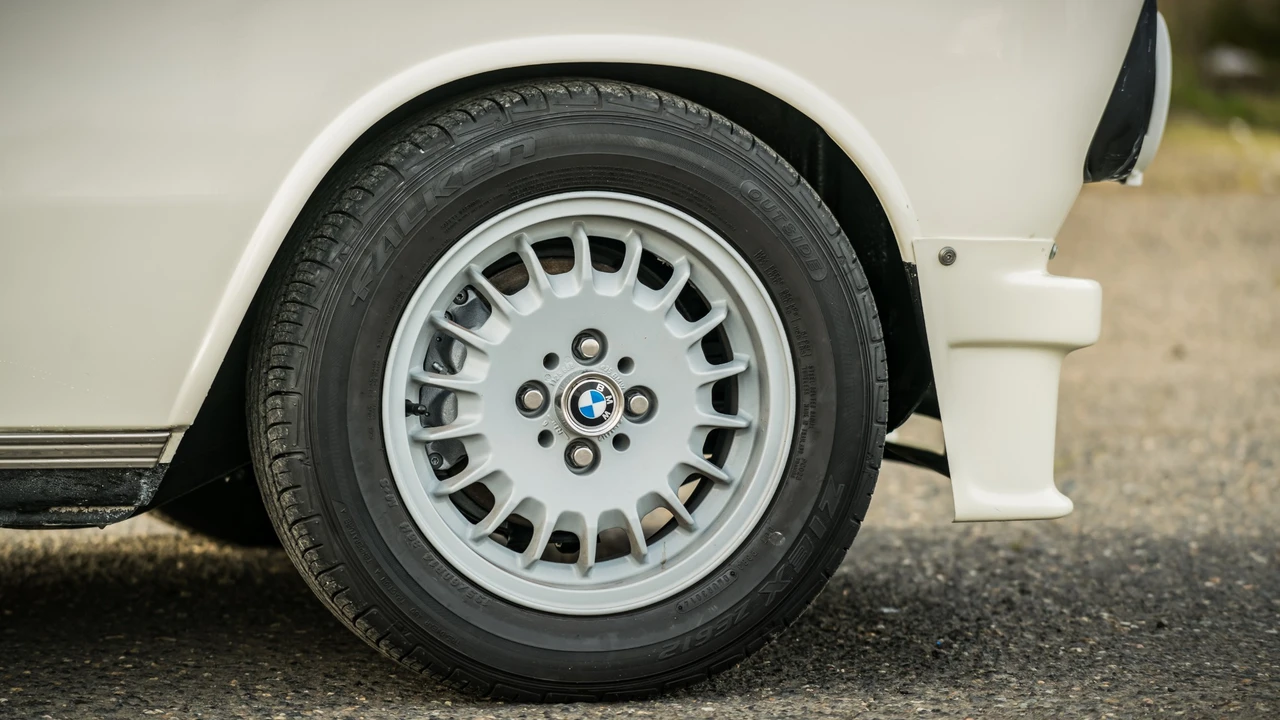 1974 BMW 2002tii - Image 28 of 31
