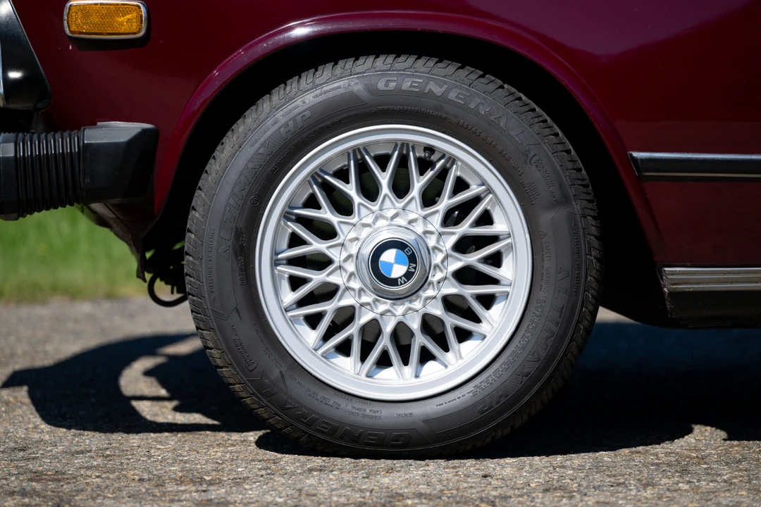 1974 BMW 2002tii - Image 30 of 31