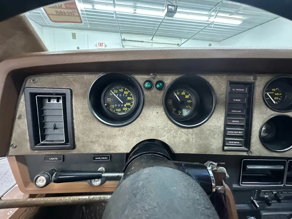 1974 Bricklin SV-1 - Image 21 of 31