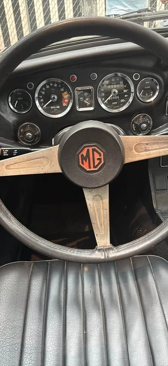 1974 MG MGB Roadster - Image 5 of 9