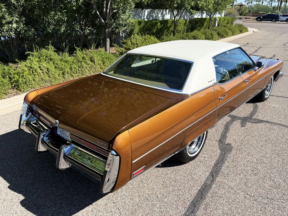 1974 Buick Electra - Image 12 of 31
