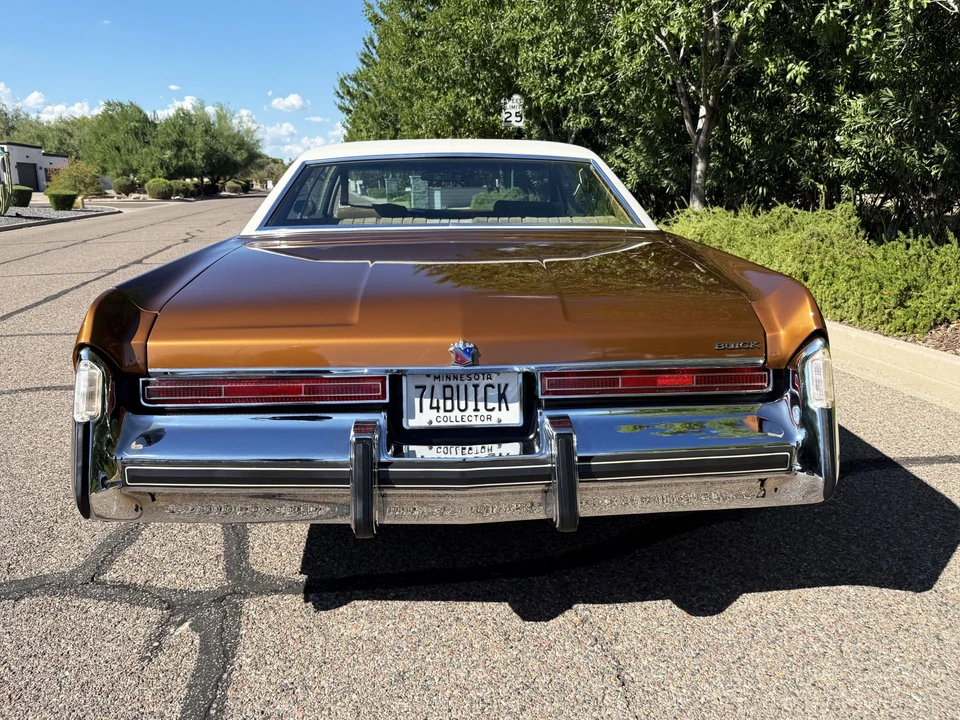 1974 Buick Electra - Image 15 of 31