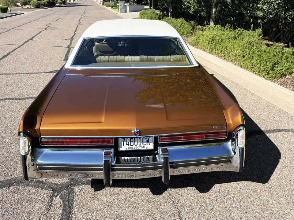 1974 Buick Electra - Image 16 of 31