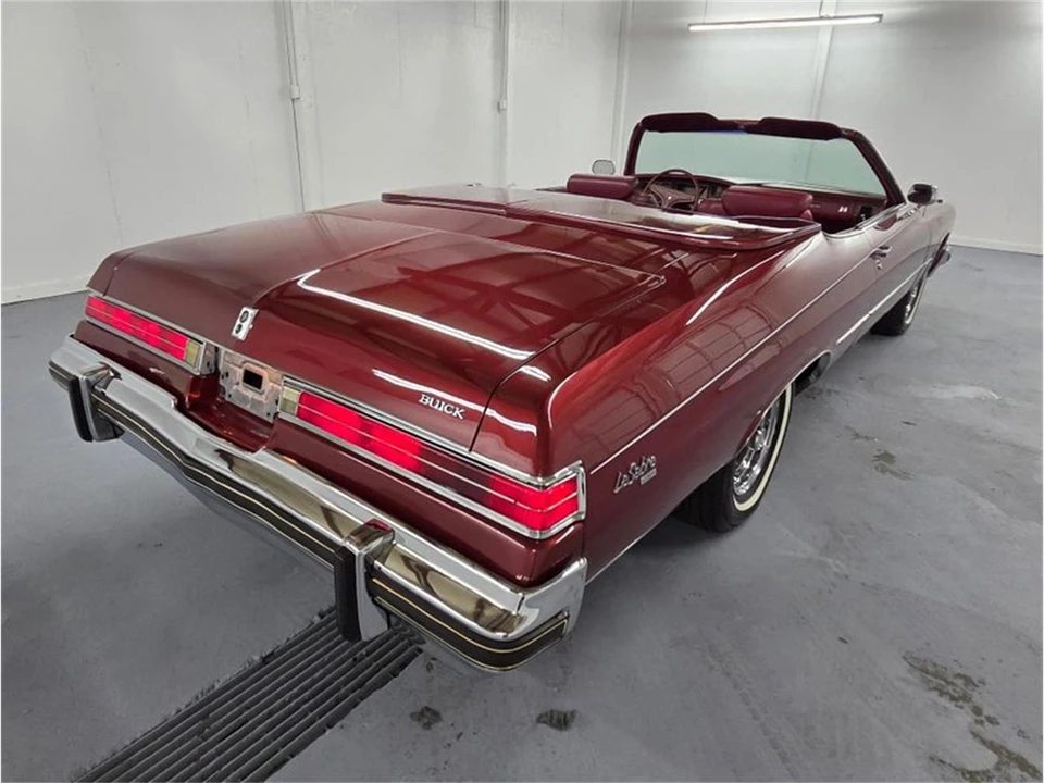 1974 Buick LeSabre - Image 13 of 31