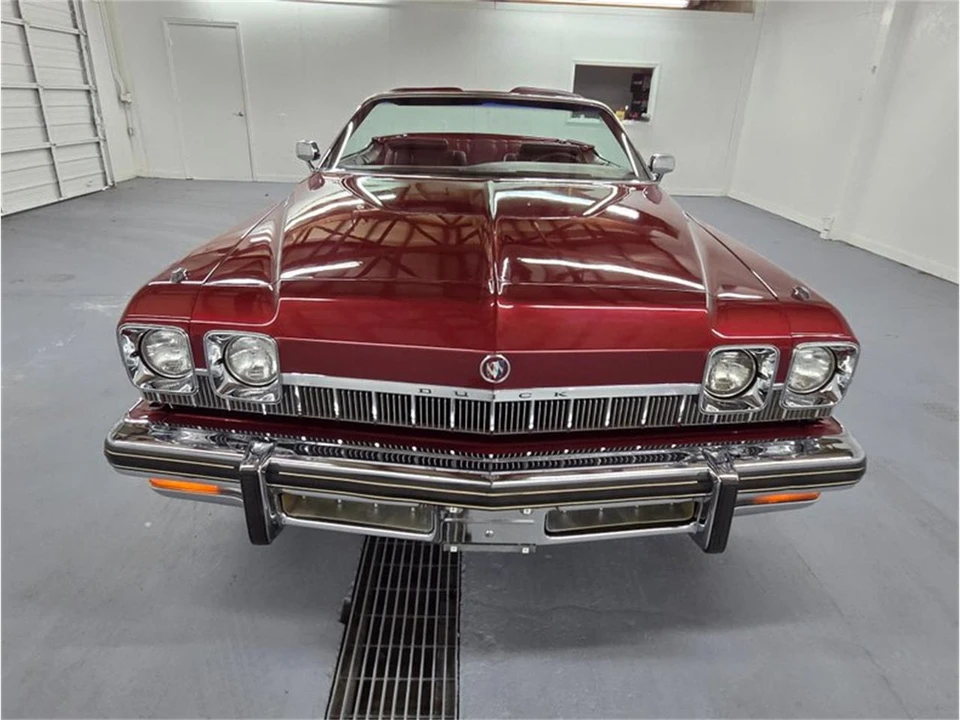 1974 Buick LeSabre - Image 17 of 31