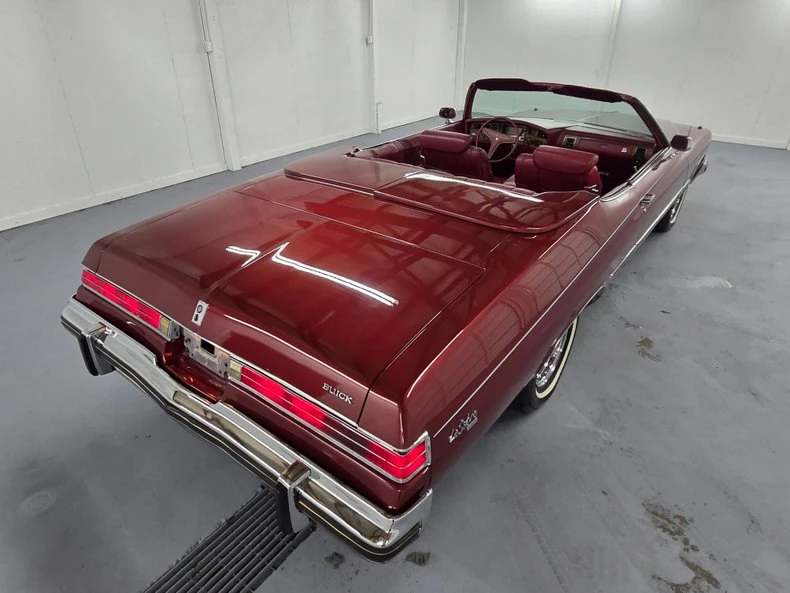 1974 Buick LeSabre - Image 15 of 31
