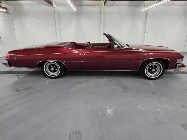 1974 Buick LeSabre - Image 13 of 31