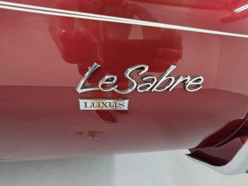 1974 Buick LeSabre - Image 25 of 31
