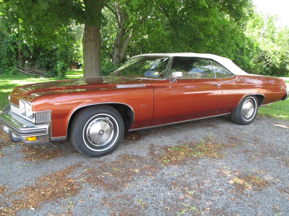 1974 Buick LeSabre - Image 19 of 31
