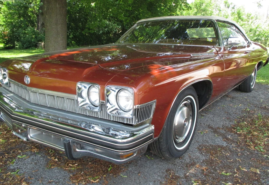 1974 Buick LeSabre - Image 15 of 31