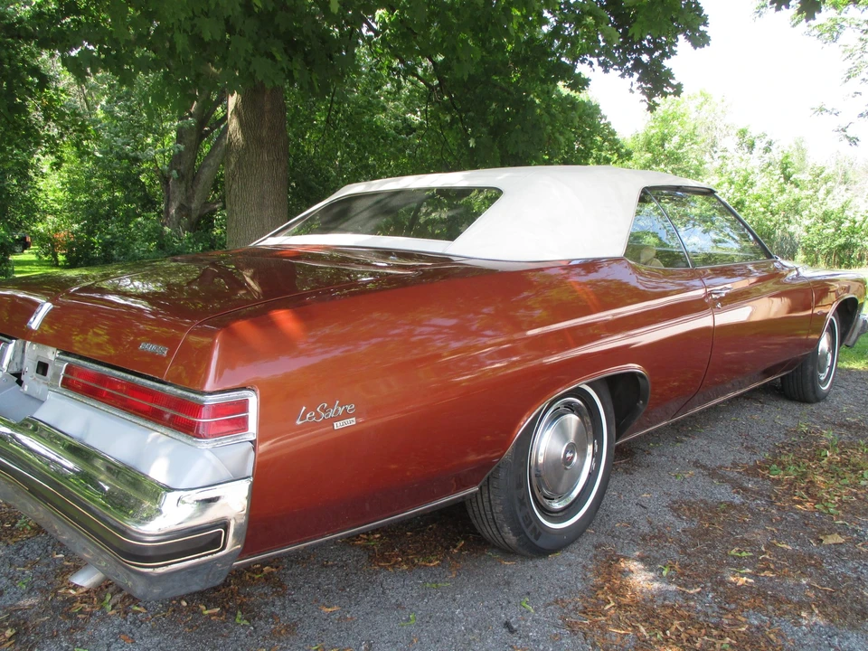 1974 Buick LeSabre - Image 25 of 31
