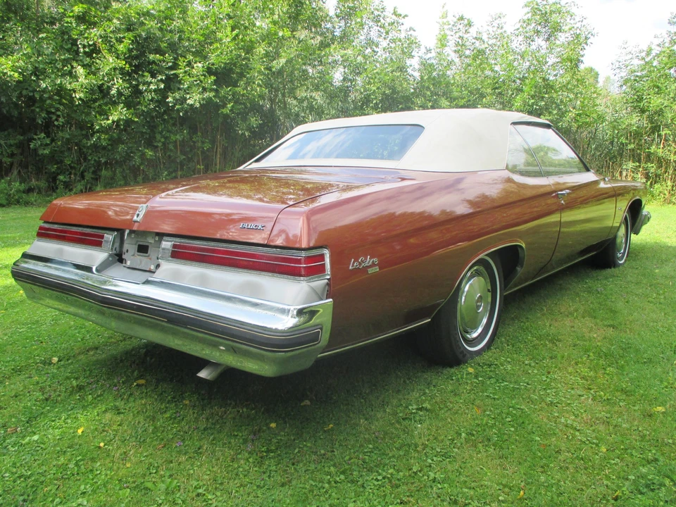 1974 Buick LeSabre - Image 10 of 31
