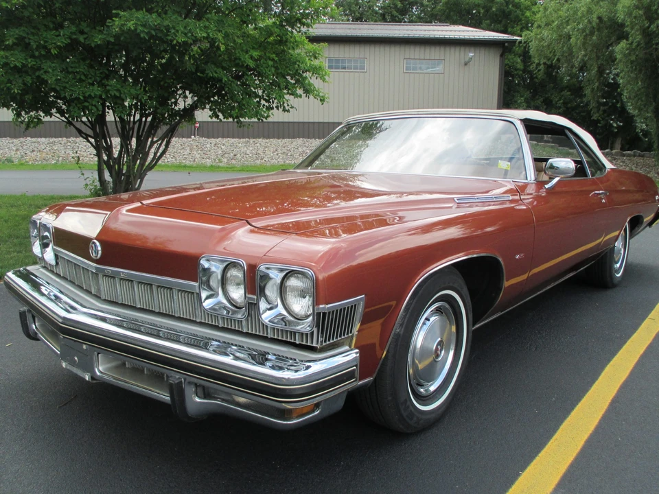 1974 Buick LeSabre - Image 14 of 31