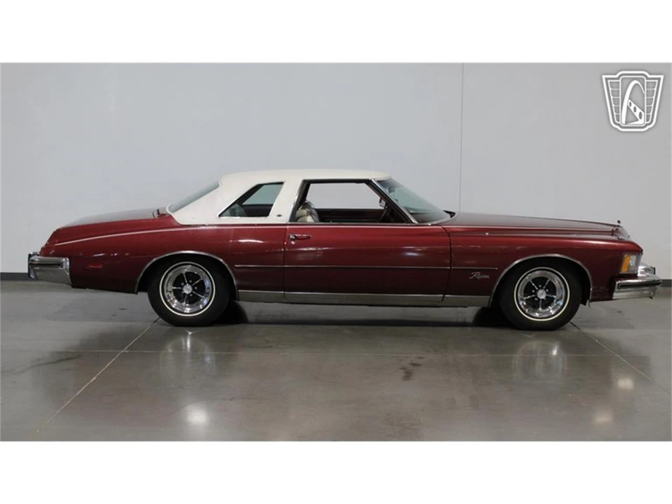 1974 Buick Riviera 4th-7th Gen - Image 25 of 31