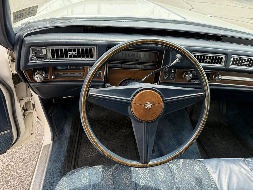 1974 Cadillac DeVille 4th Gen - Image 7 of 31