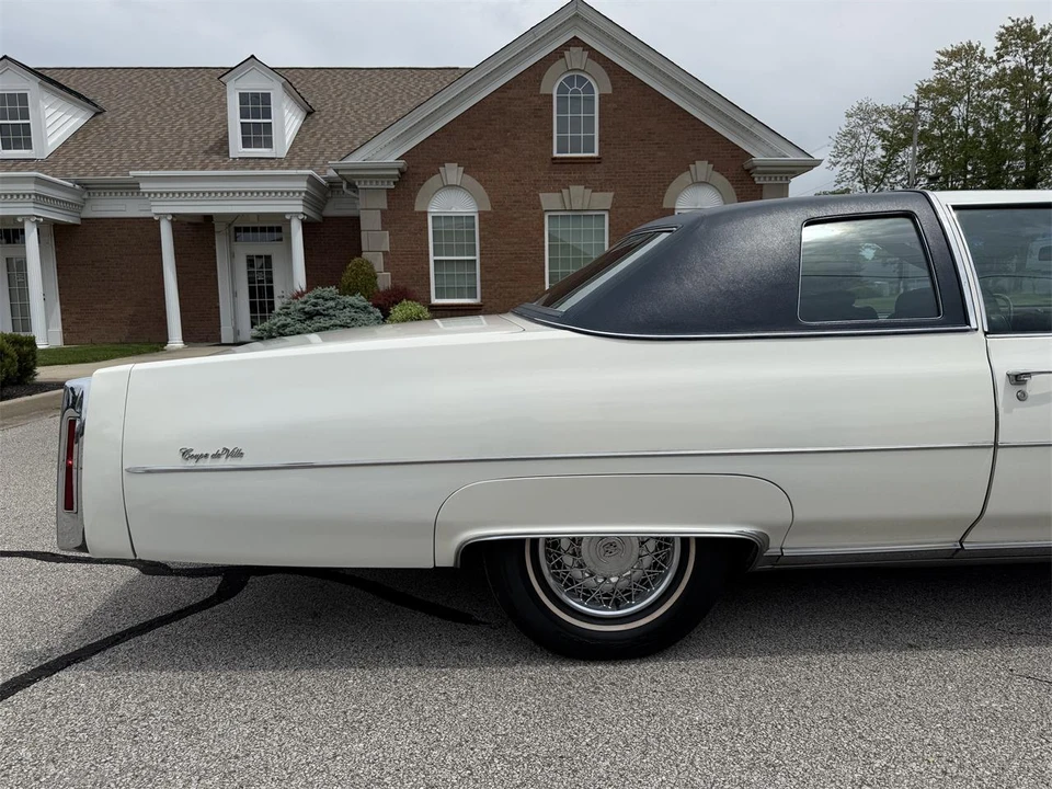 1974 Cadillac DeVille 4th Gen - Image 25 of 31