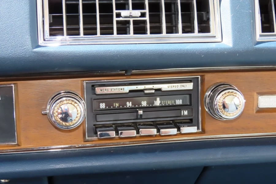 1974 Cadillac DeVille 4th Gen - Image 10 of 17