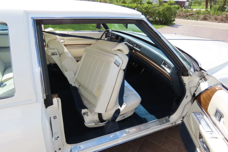 1974 Cadillac DeVille 4th Gen - Image 11 of 18