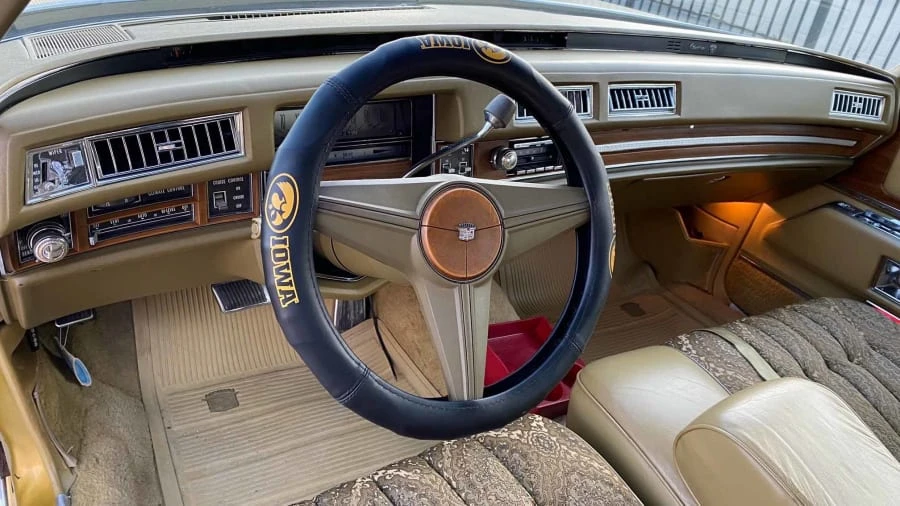 1974 Cadillac DeVille 4th Gen - Image 6 of 17