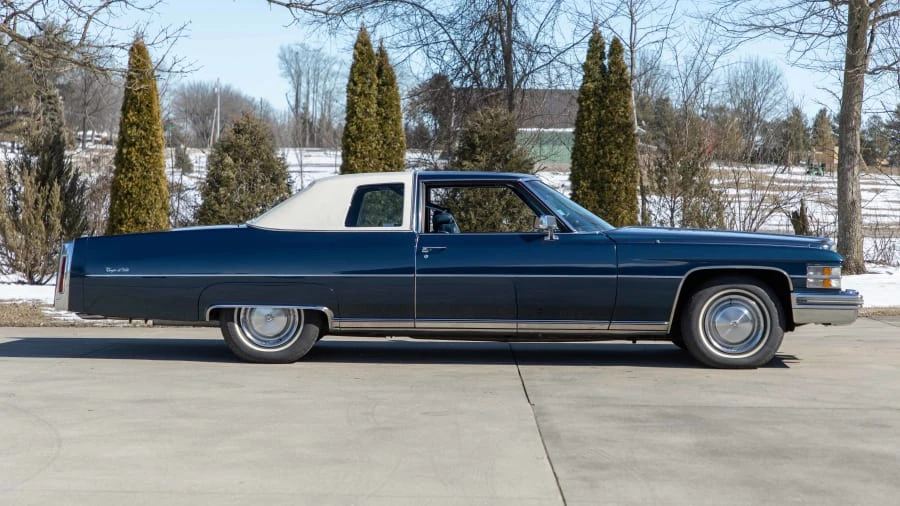 1974 Cadillac DeVille 4th Gen - Image 12 of 24