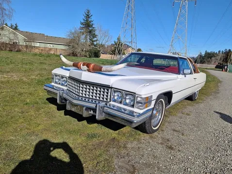 1974 Cadillac Coupe deVille