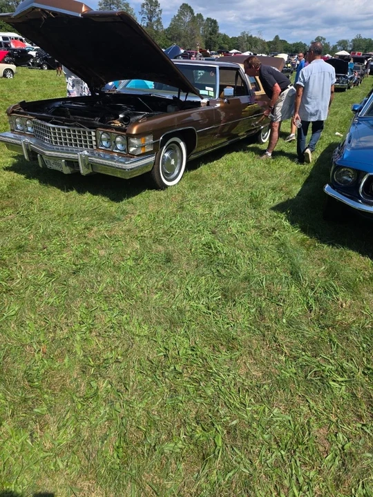 1974 Cadillac DeVille 4th Gen - Image 8 of 31
