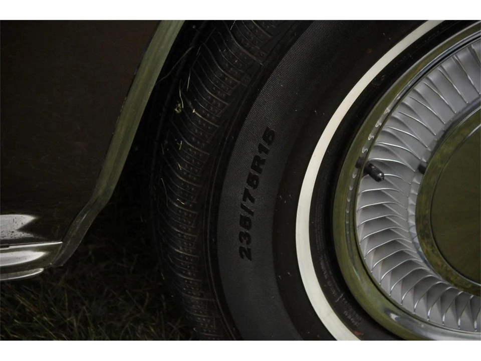 1974 Cadillac Fleetwood - Image 11 of 31