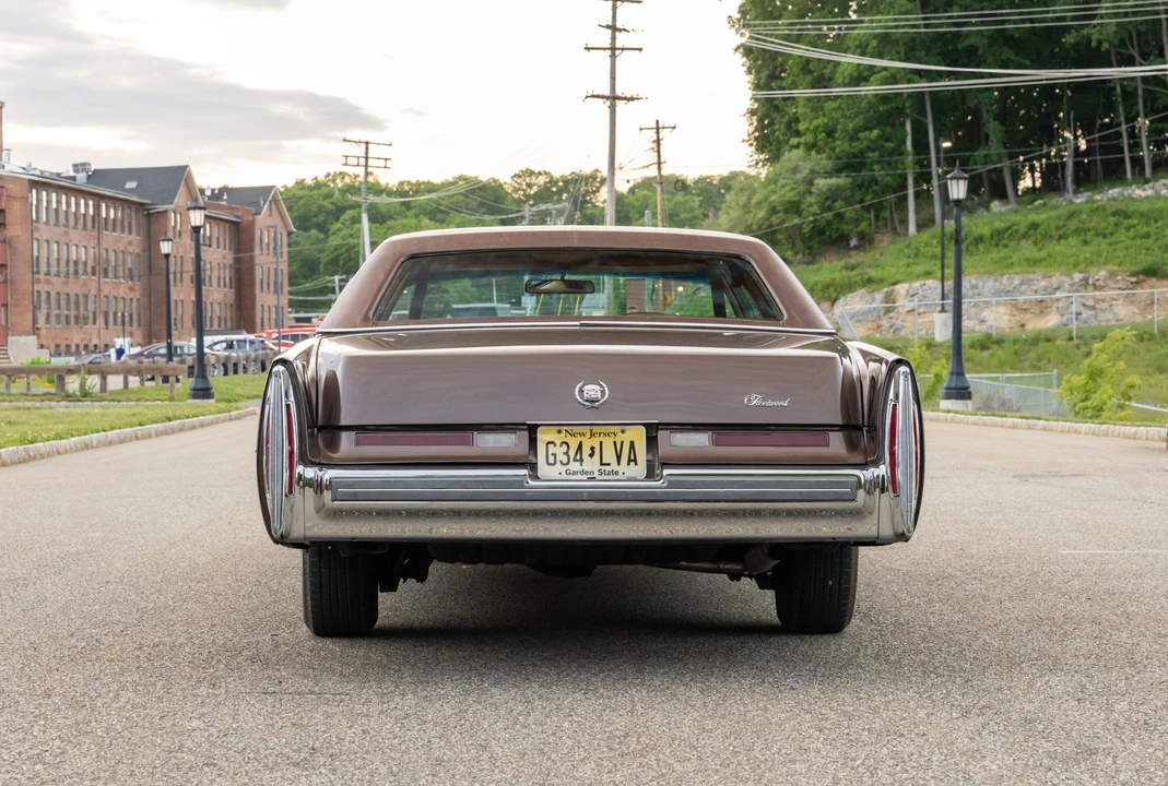 1974 Cadillac Fleetwood - Image 15 of 31
