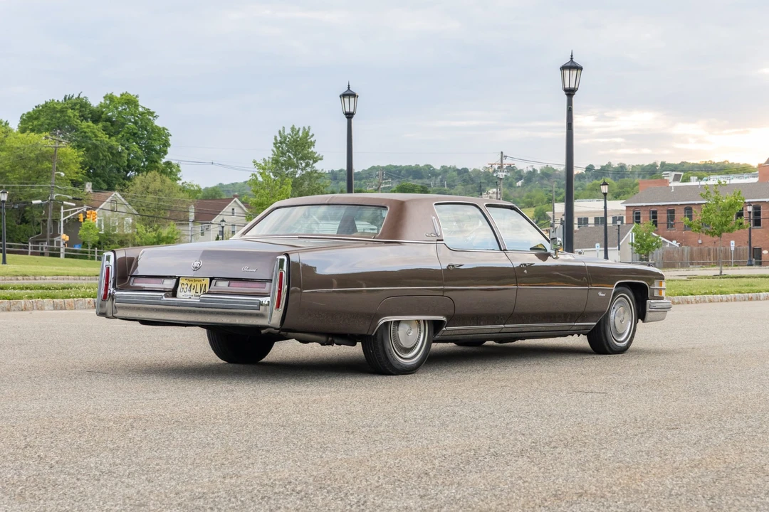 1974 Cadillac Fleetwood - Image 16 of 31