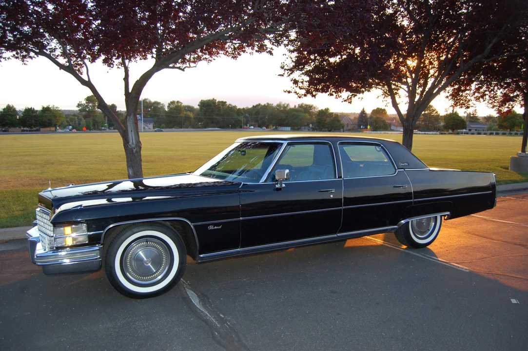 1974 Cadillac Sixty Special - Image 2 of 31