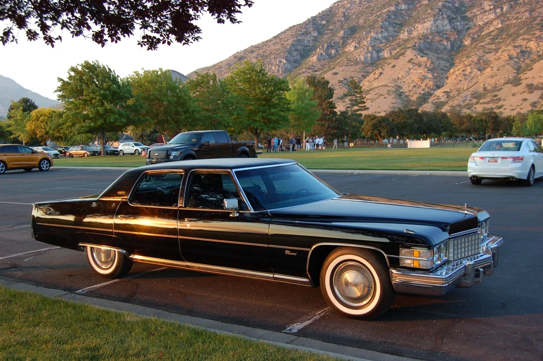 1974 Cadillac Sixty Special - Image 10 of 31