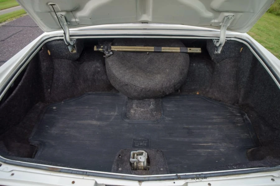 1974 Cadillac Fleetwood - Image 13 of 18